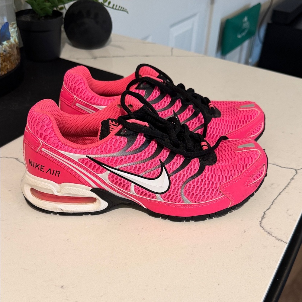 Nike Women's Athletic Shoes in Vibrant Pink and Black